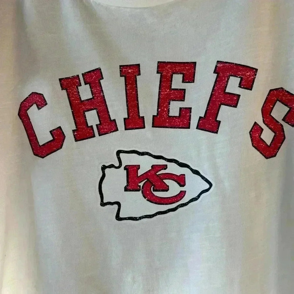 Kansas City Chiefs Tee NWOT - Picture 6 of 6